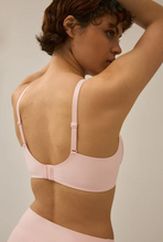 Load image into Gallery viewer, NATURANA<BR>
Soft Bra with Side Smoother Effect<BR>