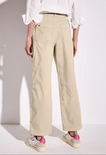 Load image into Gallery viewer, STREET ONE<BR>
Straight Leg Cargo Jeans<BR>
Beige<BR>