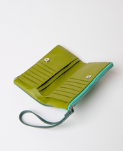 Load image into Gallery viewer, SURKANA<BR>
Tricolour Soft Wallet<BR>
Green, Multi<BR>