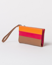 Load image into Gallery viewer, SURKANA<BR>
Tricolour Soft Wallet<BR>
Green, Multi<BR>