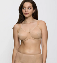 Load image into Gallery viewer, TRIUMPH<BR>
Essential Minimizer Smooth Bra<BR>
Black, Skin<BR>