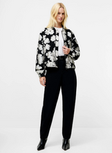 Load image into Gallery viewer, FRENCH CONNECTION<BR>
Lora Jacquard Jacket<BR>
Black/White<BR>
