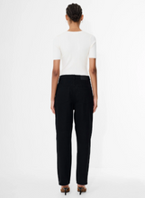 Load image into Gallery viewer, FRENCH CONNECTION<BR>
Lorel Barrel Jeans<BR>
Black<BR>