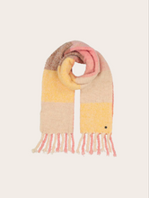 Load image into Gallery viewer, FRAAS<BR>
Sustainability Edition - Checked Scarf with Fringes<BR>
419, 753<BR>