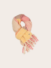 Load image into Gallery viewer, FRAAS<BR>
Sustainability Edition - Checked Scarf with Fringes<BR>
419, 753<BR>