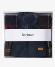 Load image into Gallery viewer, BARBOUUR<BR>
Dover Hat/Scarf Set<BR>
Classic<BR>