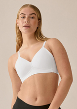 Load image into Gallery viewer, NATURANA<BR>
Soft Bra with Side Smoother Effect<BR>