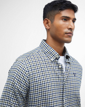 Load image into Gallery viewer, BARBOUR<BR>
Finkle Tailoured Long Sleeve Shirt<BR>
Olive<BR>