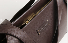 Load image into Gallery viewer, ALICE WHEELER<BR>
Chocolate Kensington Tote<BR>