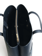 Load image into Gallery viewer, ALICE WHEELER<BR>
Milan Tote Bag<BR>
Navy<BR>