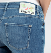 Load image into Gallery viewer, MAC JEANS<BR>
Dream Summer Jeans<BR>
Blue, Beige<BR>