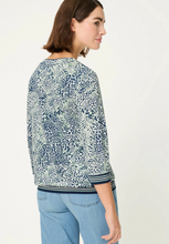 Load image into Gallery viewer, OLSEN<BR>
Animal Placement Print T-Shirt<BR>
Navy<BR>