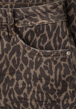 Load image into Gallery viewer, STREET ONE<BR>
Straight Leg Jeans<BR>
Leo Print<BR>
