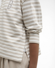 Load image into Gallery viewer, BARBOUR<BR>
Gabby Sweatshirt<BR>
Mist<BR>