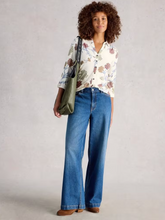 Load image into Gallery viewer, WHITE STUFF<BR>
Annie Jersey Shirt<BR>
Ivory<BR>