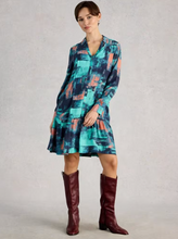 Load image into Gallery viewer, WHITE STUFF<BR>
Frankie Dress<BR>
Navy/Print<BR>