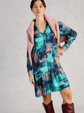 Load image into Gallery viewer, WHITE STUFF<BR>
Frankie Dress<BR>
Navy/Print<BR>