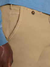 Load image into Gallery viewer, WHITE STUFF<BR>
Sutton Chino Short<BR>
Natural, Navy<BR>