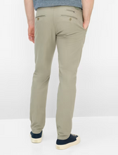 Load image into Gallery viewer, BRAX<BR>
Fabio Hi Flex Trousers<BR>
Blue, Green<BR>