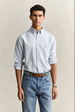 Load image into Gallery viewer, GANT<BR>
Classic Oxford Stripe Shirt<BR>
Sky, White<BR>