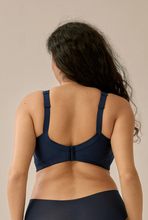 Load image into Gallery viewer, NATURANA<BR>
Padded Non Wired Side Smoother Bra<BR>
Navy<BR>