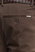 Load image into Gallery viewer, GANT<BR>
Slim Smart Chinos<BR>
Brown, Navy<BR>