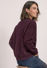 Load image into Gallery viewer, STREET ONE<BR>
Lose Fit Sweatshirt<BR>
Burgandy<BR>
