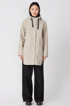 Load image into Gallery viewer, TANTA <BR>
Snow Outerwear <BR>
GY <BR>