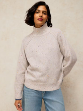 Load image into Gallery viewer, WHITE STUFF<BR>
Talia Knit Jumper<BR>
Light Grey<BR>