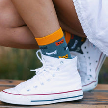 Load image into Gallery viewer, SWOLE PANDA <BR>
Men's Cats Socks<BR>
Grey & Yellow