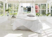 Load image into Gallery viewer, FINE BEDDING COMPANY<BR>
10.5 Tog Breathe Duvet<BR>
