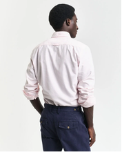 Load image into Gallery viewer, GANT <br>
Slim Classic Oxford shirt <br>
Blue(445) , Pink (662)