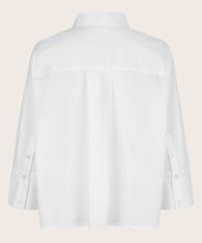 Load image into Gallery viewer, MASAI <BR>
Ilonka Shirt <BR>
White <BR>