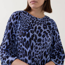 Load image into Gallery viewer, INWEAR<BR>
Nesdra Blouse<BR>
Blue<BR>