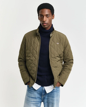 Load image into Gallery viewer, GANT<BR>
Quilted outerwear jacket <BR>
Taupe, Navy <BR>
