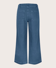 Load image into Gallery viewer, MASAI <BR>
Palisse Crop Jeans <BR>
Denim <BR>
