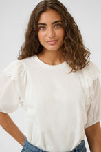 Load image into Gallery viewer, CULTURE <BR>
Panina Tee with Embroidery Anglais Sleeves <BR>
Spring Gardenia <BR>