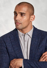 Load image into Gallery viewer, BROOK TAVERNER <BR>
Tailored Fit Stevens Textured Wool Blend Jacket <BR>
Blue Check <BR>
