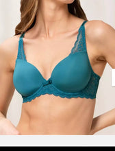 Load image into Gallery viewer, TRIUMPH AMOURETTE SPOTLIGHT WHP - WIRED PADDED BRA