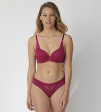 Load image into Gallery viewer, TRIUMPH <BR>
Aurora Spotlight Wired Padded Bra <BR>