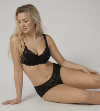 Load image into Gallery viewer, TRIUMPH <BR>
Amourette 300 WHP, Wire, Padded Bra <BR>