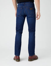 Load image into Gallery viewer, WRANGLER <BR>
Texas Authentic Straight <BR>
Comfort Zone <BR>