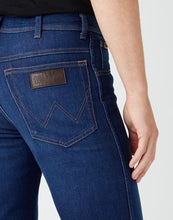 Load image into Gallery viewer, WRANGLER <BR>
Texas Authentic Straight <BR>
Comfort Zone <BR>
