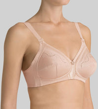 Load image into Gallery viewer, TRIUMPH <BR>
Doreen + Cotton Non Wired Bra <BR>