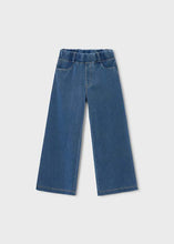 Load image into Gallery viewer, MAYORAL <BR>
Girl jeans <BR>
Light Denim Blue <BR>

