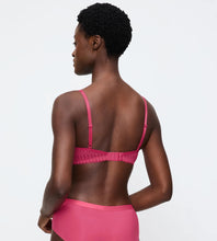 Load image into Gallery viewer, TRIUMPH LINGERIE &lt;BR&gt;
Aura Spotlight Wired padded bra &lt;BR&gt;
Ice Blue or Flash Pink &lt;BR&gt;
