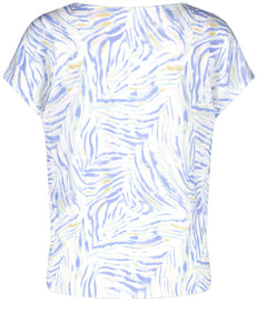 GERRY WEBER<BR>
Patterned Short Sleeve Shirt with Material Patch<BR>
Blue/White<BR>