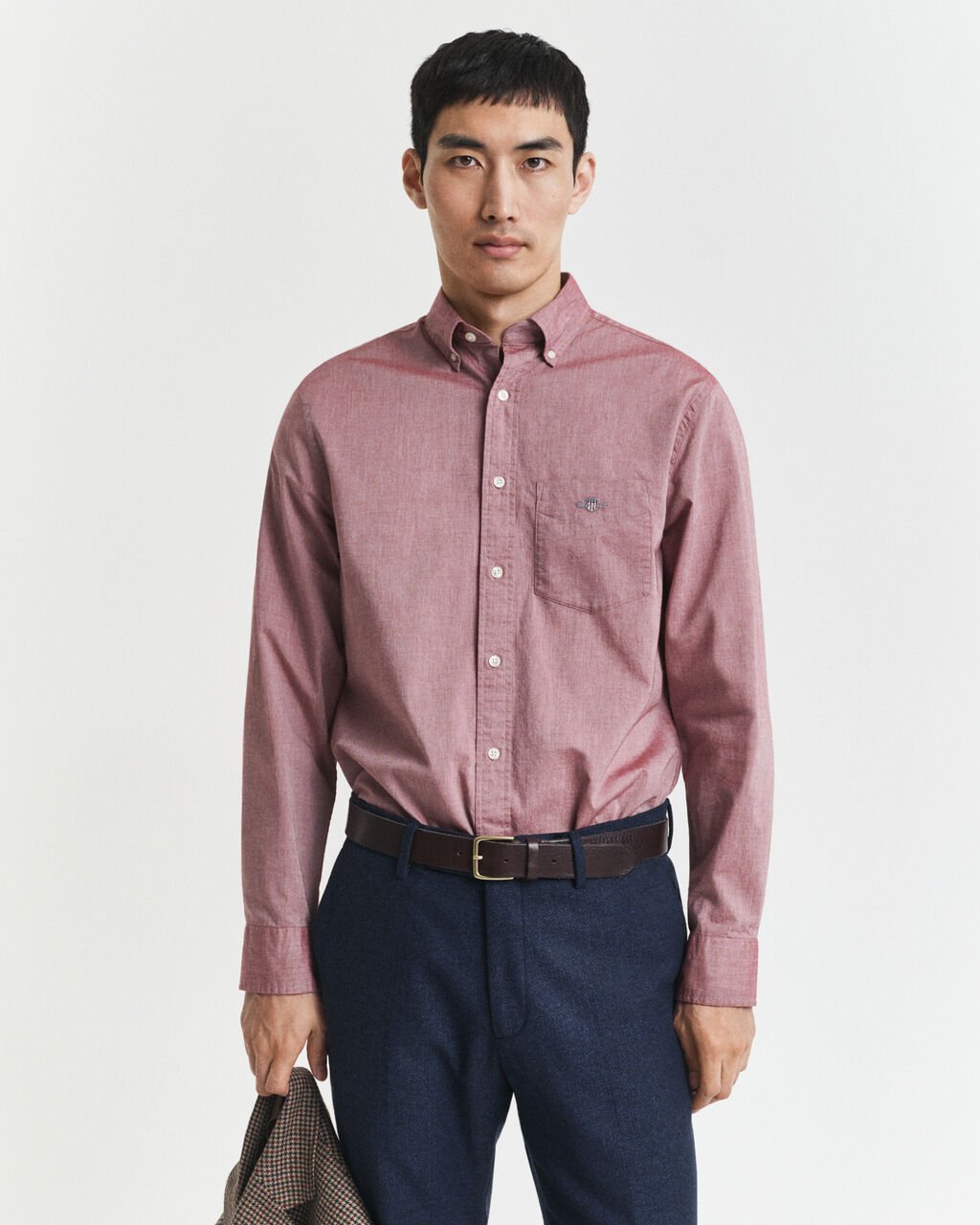 GANT <BR>
Regular Fit, Long Sleeved, Classic Poplin Shirt <BR>
Varity of colours as per images <BR>