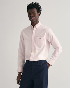 GANT <BR>
Regular Fit Oxford Shirt <BR>
Pink <BR>