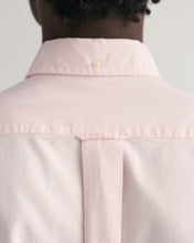 Load image into Gallery viewer, GANT &lt;BR&gt;
Regular Fit Oxford Shirt &lt;BR&gt;
Pink &lt;BR&gt;
